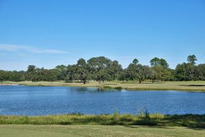 Houston Oaks 18th